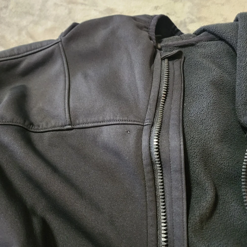 Under Armour Jacket | Black Softshell Zip Up Fleece Lined Hoodie| Youth Large